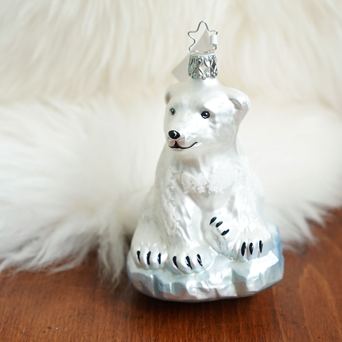 クリスマスツリー オーナメント ドイツ Inge Glas Manufaktur インゲ グラス 氷上のシロクマ アイスベア 白くま シロクマ 動物 アニマル 11cm オーナメント Inge Glas Manufaktur Animal Friends ピカキュウhome ロケットボーイ ガラスオーナメント クリスマスツリー オーナメント ドイツ Inge Glas Manufaktur インゲ グラス 氷上のシロクマ アイスベア 白くま シロクマ 動物 アニマル 11cm オーナメント Inge Glas Manufaktur Animal Friends ピカキュウhome ロケットボーイ ガラスオーナメント
